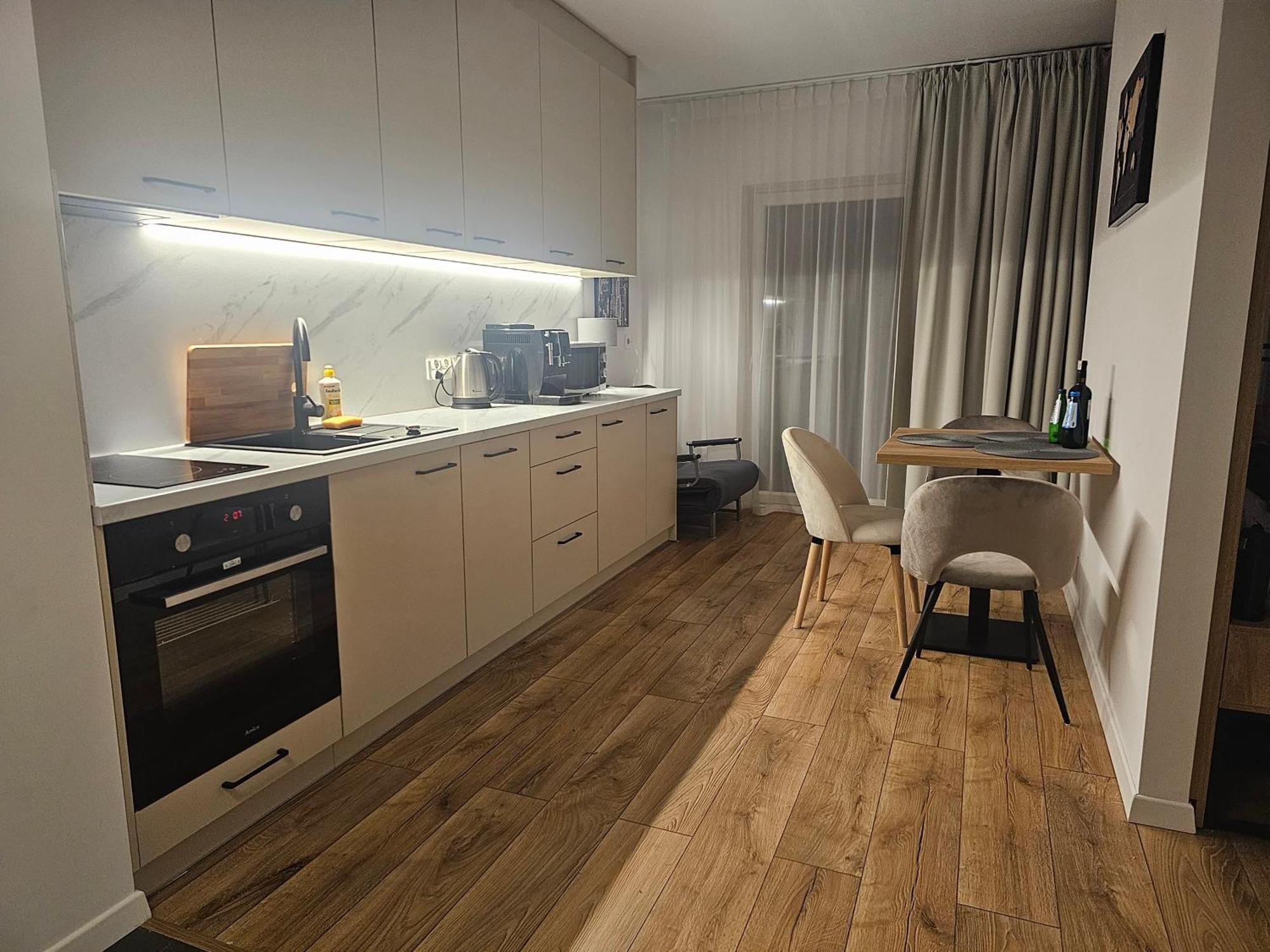 City Sense New Apartments - Main Station And City Center Вроцлав Экстерьер фото