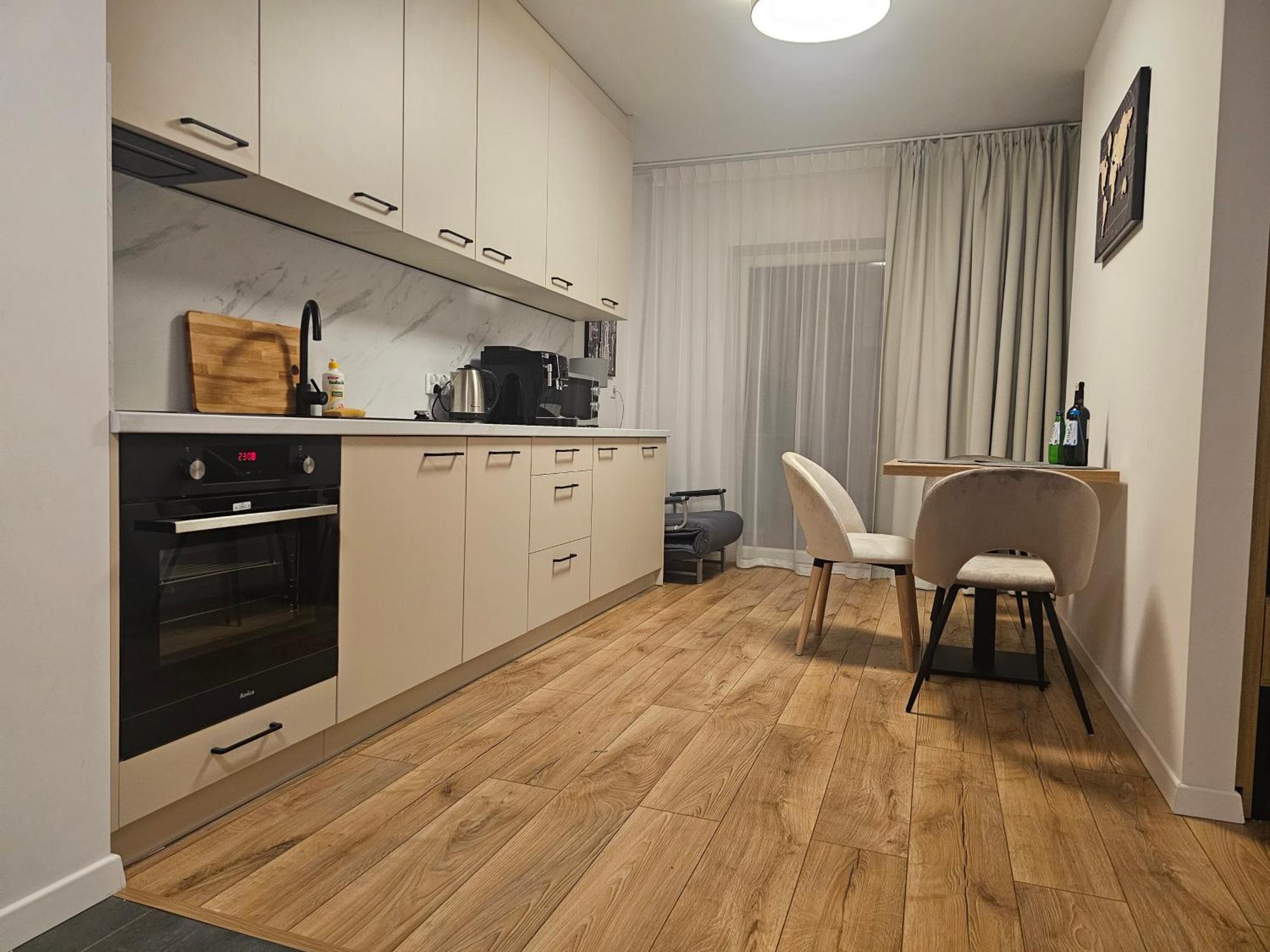 City Sense New Apartments - Main Station And City Center Вроцлав Экстерьер фото