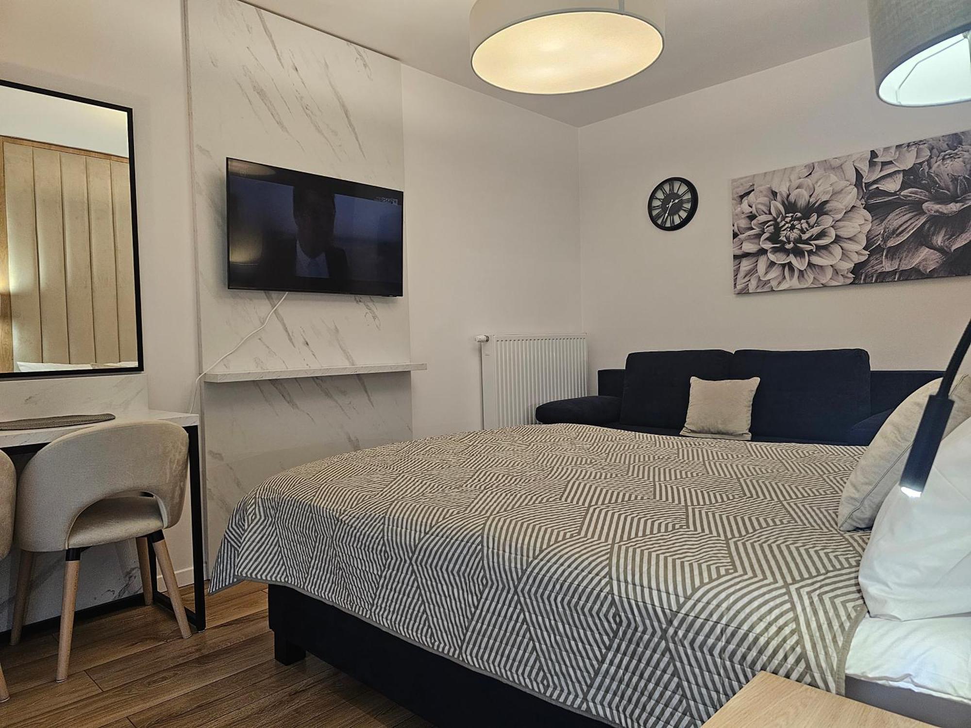 City Sense New Apartments - Main Station And City Center Вроцлав Экстерьер фото