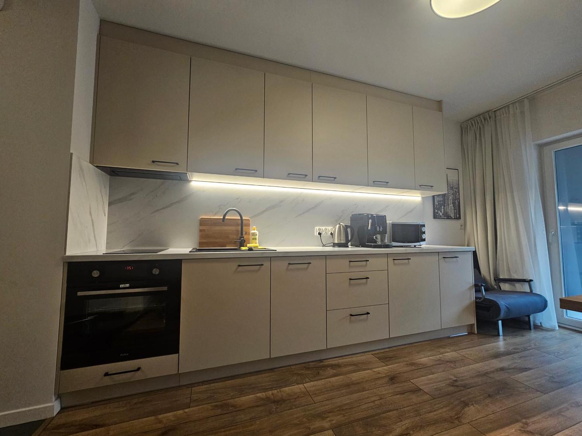 City Sense New Apartments - Main Station And City Center Вроцлав Экстерьер фото
