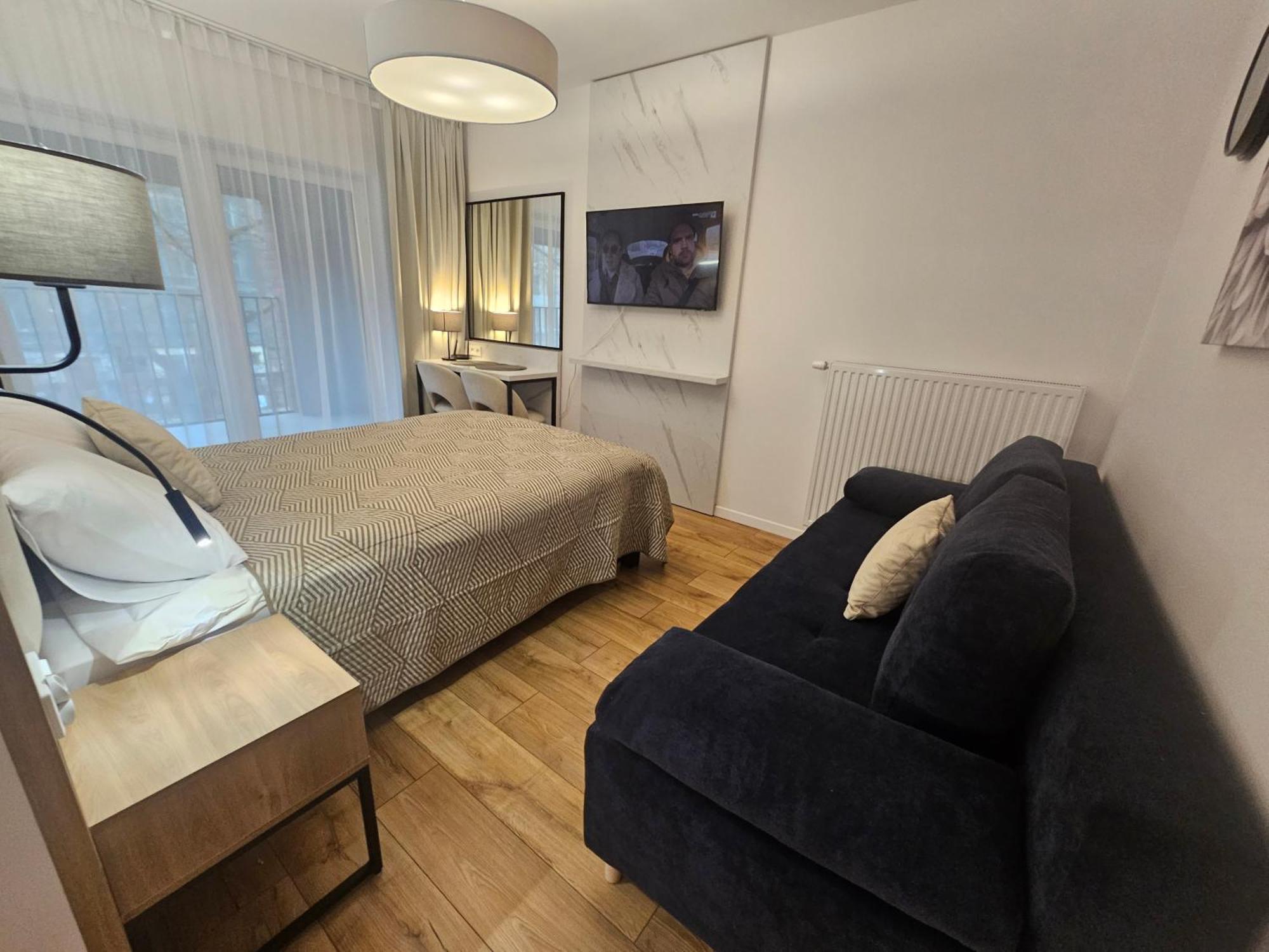 City Sense New Apartments - Main Station And City Center Вроцлав Экстерьер фото
